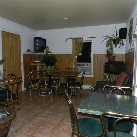 Auberge Chez Caro Sacre-Coeur Екстериор снимка