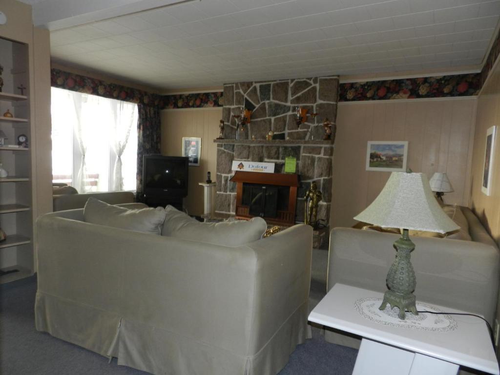 Auberge Chez Caro Sacre-Coeur Екстериор снимка