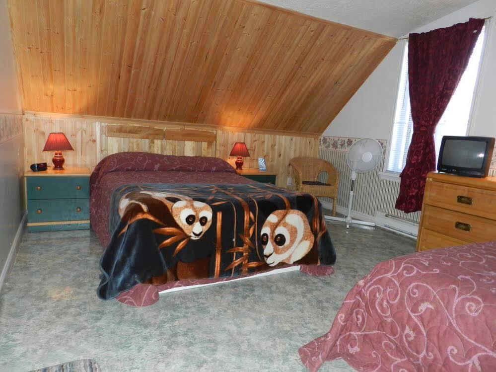 Auberge Chez Caro Sacre-Coeur Екстериор снимка