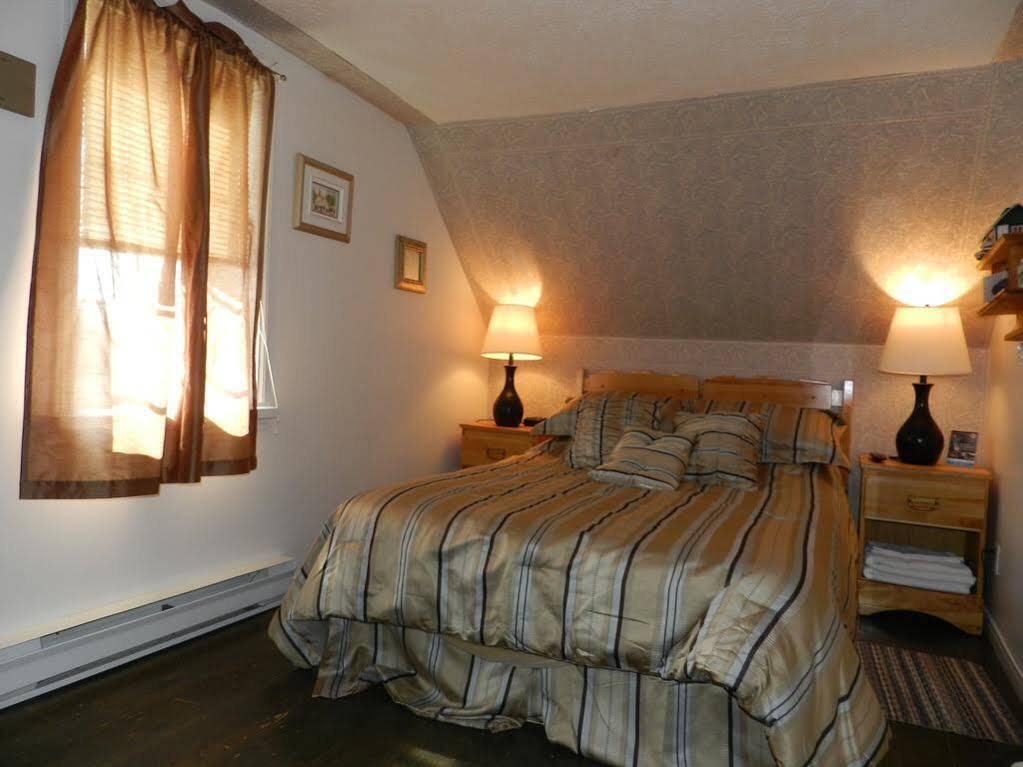 Auberge Chez Caro Sacre-Coeur Екстериор снимка